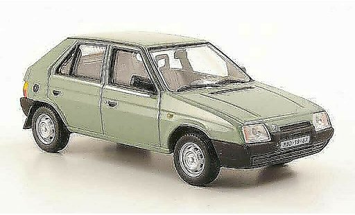 Skoda Favorit 136L 1/43 Abrex olive 1987 diecast model cars