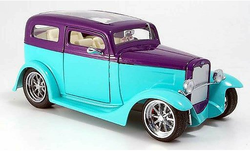 Ford Hot Rod 1931 1/18 Yat Ming model a sedan green/purple avec panoramaroof diecast model cars