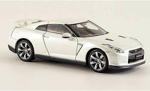 Nissan Skyline R35 1/43 Kyosho GTR white 2008 diecast model cars