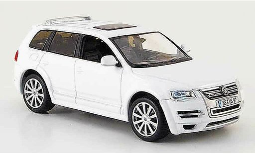 Volkswagen Touareg R50 1/43 Norev white 2008 diecast model cars