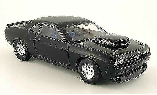 Dodge Challenger Super Stock 1/18 Highway 61 392 hemi mattblack 2008 diecast model cars