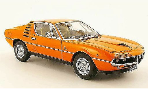 Alfa Romeo Montreal gt 1/18 Autoart orange 1970 diecast model cars