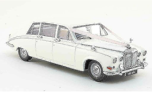 Daimler DS 420 Limousine 1/43 Oxford white Hochzeitsfahrt diecast model cars