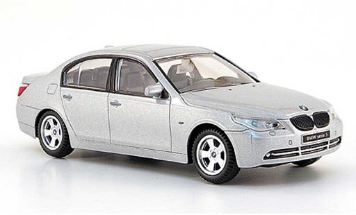 Bmw 520 berline 1/43 Mondo Motors E60 d grey diecast model cars