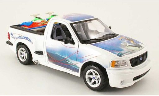 Ford F-150 Pickup 1/18 Burago F 150 blanc avec 2 jet ski dans la benne diecast model cars