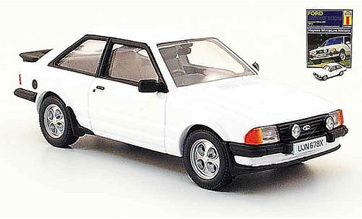 Ford Escort XR3 1/43 Corgi white MK3 diecast model cars