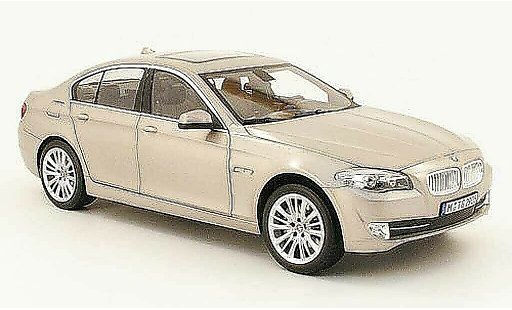 Bmw 550 F10 1/18 Norev limousine champagne 2010 diecast model cars