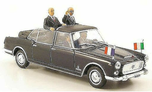 Lancia Flaminia Presidenziale 1/43 Starline de Gaulle + Saragat 1965 diecast model cars