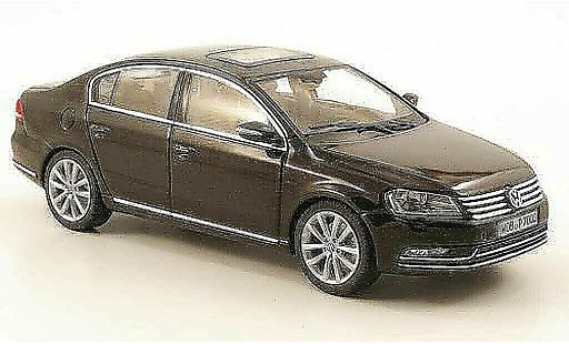 Volkswagen Passat B7 1/43 Schuco black 2010 diecast model cars