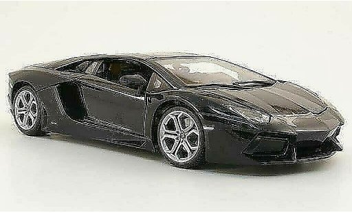 Lamborghini Aventador LP700-4 1/18 Burago black 2011 diecast model cars