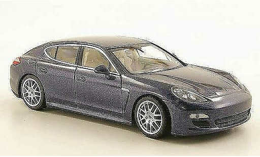 Porsche Panamera 4S 1/43 Minichamps blue 2010 diecast model cars