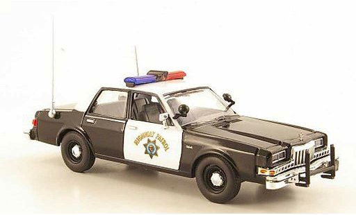 Dodge Diplomat police 1/43 First Response California Highway Patrol 1985 diecast model cars