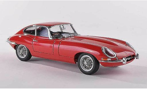 Jaguar E-Type 1961 1/18 Autoart Coupe serie I 38 red diecast model cars