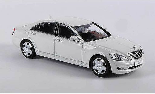 Mercedes Classe S Lang 1/43 Kyosho Langversion (V221) white diecast model cars