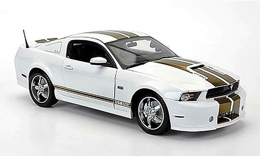 Shelby GT 350 2012 1/18 Shelby Collectibles white avec goldenen bandes diecast model cars