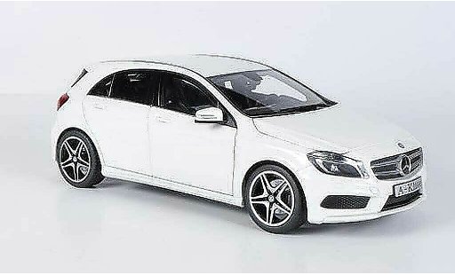 Mercedes Classe A Base 1/18 Norev (W176) white 2012 diecast model cars