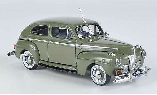 Ford Super Deluxe Berline 1/43 American Heritage Models green 1941 diecast model cars