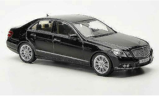 Mercedes Classe E Base 1/43 Schuco (W212) black Avantgarde 2009 diecast model cars