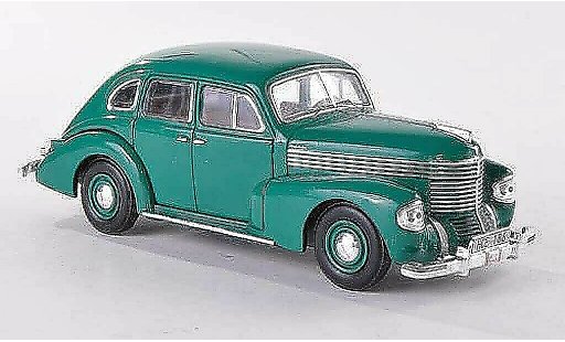 Opel Kapitan Vorkrieg 1/43 IXO green 4-Turer 1939 diecast model cars