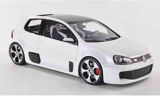 Volkswagen Golf GTI 1/18 Ottomobile W12 650 white/carbon diecast model cars