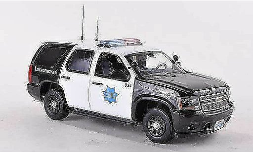 Chevrolet Tahoe police 1/43 First Response San Francicso Department - S.F.P.D. (US) 2011 diecast model cars