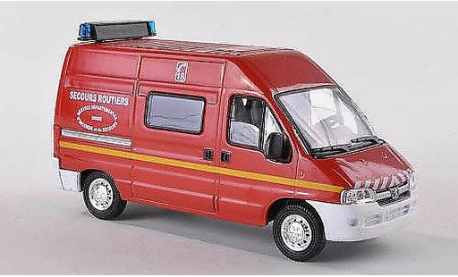 Peugeot Boxer Base 1/43 Solido Secours routier Indre pompiers (F) diecast model cars