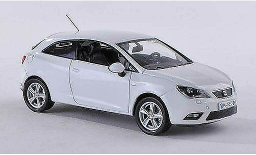 Seat Ibiza SC 1/43 Seat white 2013 diecast model cars