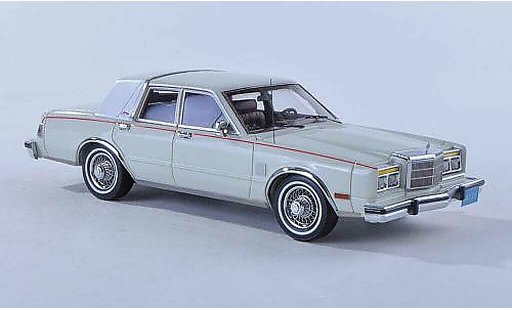 Chrysler Fifth Avenue Sedan 1/43 Matrix white diecast model cars