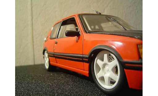 Peugeot 205 GTI 1/18 Solido tuning diecast model cars