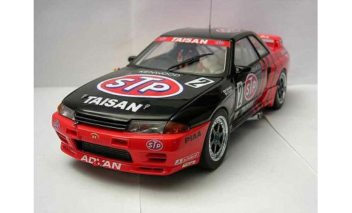 Nissan Skyline R32 1/18 Autoart gt-r group a 1993 stp taisan gt-r #2 team kunimitsu diecast model cars