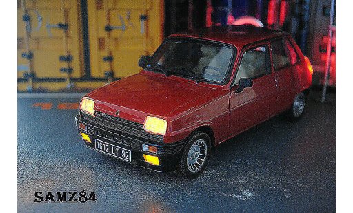 Renault 5 Alpine 1/18 Ottomobile Turbo Rouge LED diecast model cars