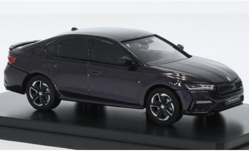 Diecast model cars Skoda Octavia 1/43 Abrex IV RS metallise violett 2020 Skoda Octavia 1/43 Abrex IV RS metallise violett 2020 diecast model cars