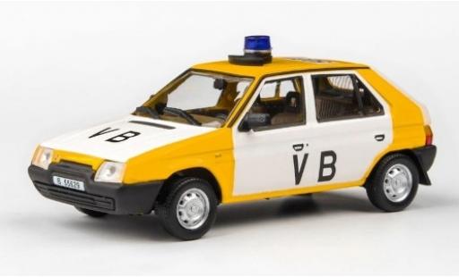 Diecast model cars Skoda Favorit 1/43 Abrex 136L Verejna Bezpecnost (CZ) 1988 Skoda Favorit 1/43 Abrex 136L Verejna Bezpecnost (CZ) 1988 diecast model cars