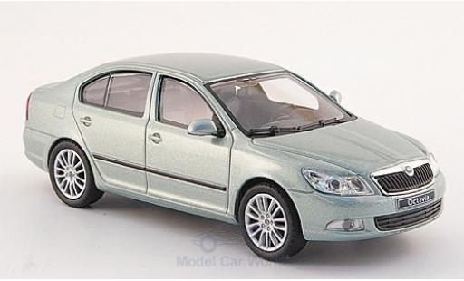 Diecast model cars Skoda Octavia 1/43 Abrex metallic green 2008 ohne Vitrine Skoda Octavia 1/43 Abrex metallic green 2008 ohne Vitrine diecast model cars