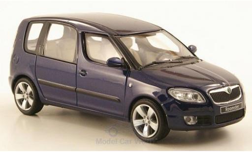 Diecast model cars Skoda Roomster 1/43 Abrex metallic blue 2006 Skoda Roomster 1/43 Abrex metallic blue 2006 diecast model cars