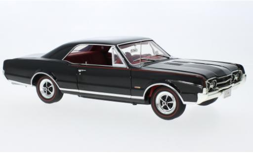 Diecast model cars Oldsmobile 442 1/18 ACME W-30 black 1967 Oldsmobile 442 1/18 ACME W-30 black 1967 diecast model cars