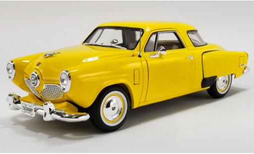 Studebaker Champion 1/18 ACME yellow 1951 diecast model cars