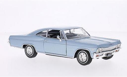 Diecast model cars Chevrolet Impala 1/24 Welly SS 396 metallic blue 1965 Chevrolet Impala 1/24 Welly SS 396 metallic blue 1965 diecast model cars