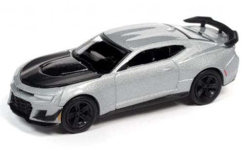 Diecast model cars Chevrolet Camaro 1/64 Auto World ZL1 1LE d 2019 Chevrolet Camaro 1/64 Auto World ZL1 1LE d 2019 diecast model cars