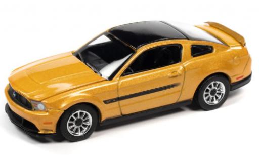 Diecast model cars Ford Mustang 1/64 Auto World GT/CS metallise gelb 2012 Ford Mustang 1/64 Auto World GT/CS metallise gelb 2012 diecast model cars