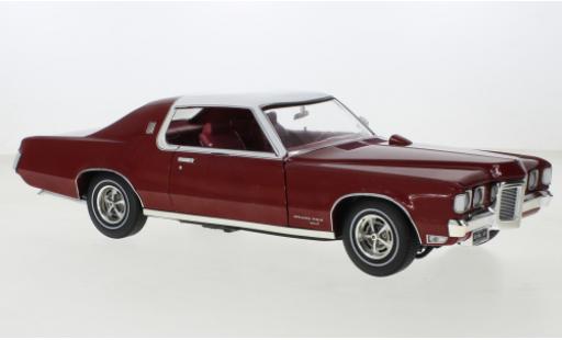 Diecast model cars Pontiac Grand Prix 1/18 Auto World red/white 1969 Pontiac Grand Prix 1/18 Auto World red/white 1969 diecast model cars