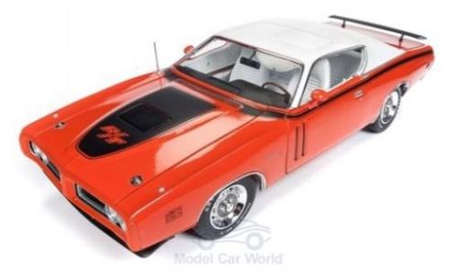 Dodge Charger 1/18 Auto World R/T Hardtop orange/white 1971 diecast model cars