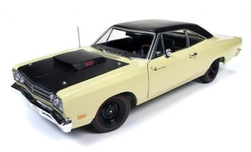 Diecast model cars Plymouth Road Runner 1/18 Auto World yellow/black 1969 Plymouth Road Runner 1/18 Auto World yellow/black 1969 diecast model cars