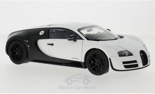 Diecast model cars Bugatti Veyron 1/18 AUTOart 16.4 Super Sport matt-white/carbon 2012 ohne Vitrine Bugatti Veyron 1/18 AUTOart 16.4 Super Sport matt-white/carbon 2012 ohne Vitrine diecast model cars
