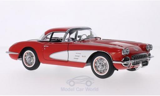 Chevrolet Corvette C1 1/18 AUTOart (C1) red/white 1958 Hardtop liegt bei diecast model cars
