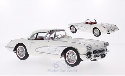 Chevrolet Corvette C1 1/18 AUTOart (C1) white/grey 1958 Hardtop zum auflegen liegt bei diecast model cars