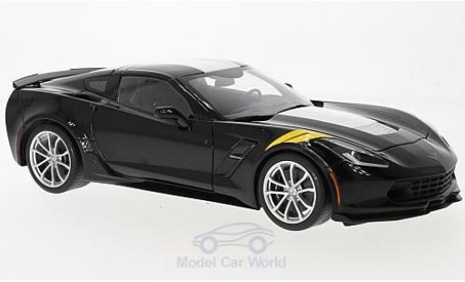 Diecast model cars Chevrolet Corvette C7 1/18 AUTOart (C7) Grand Sport black/white 2017 Chevrolet Corvette C7 1/18 AUTOart (C7) Grand Sport black/white 2017 diecast model cars
