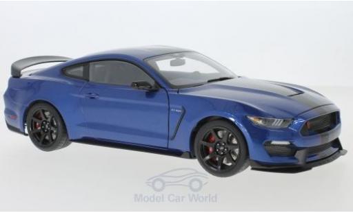 Diecast model cars Ford Mustang 1/18 AUTOart Shelby GT-350R metallic blue/black 2017 Ford Mustang 1/18 AUTOart Shelby GT-350R metallic blue/black 2017 diecast model cars