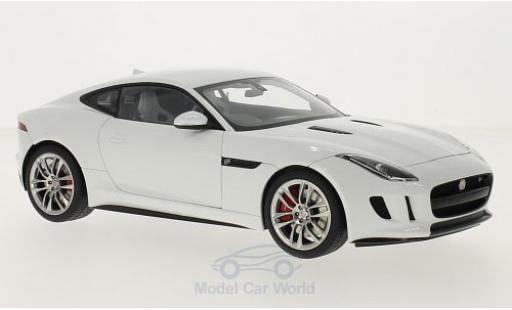 Diecast model cars Jaguar F-Type 1/18 AUTOart R Coupe white RHD 2015 Jaguar F-Type 1/18 AUTOart R Coupe white RHD 2015 diecast model cars