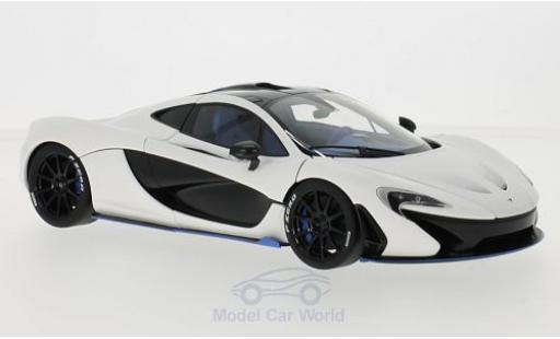 Diecast model cars McLaren P1 1/18 AUTOart matt-white RHD 2013 McLaren P1 1/18 AUTOart matt-white RHD 2013 diecast model cars